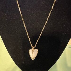 Kendra Scott heart pendant